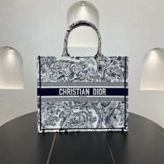 Christian Dior Shopping Bags